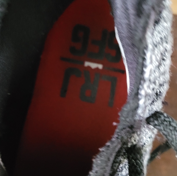 Nike Lebron 16 XVI Oreo Men’s Basketball Sneakers - Picture 6 of 9